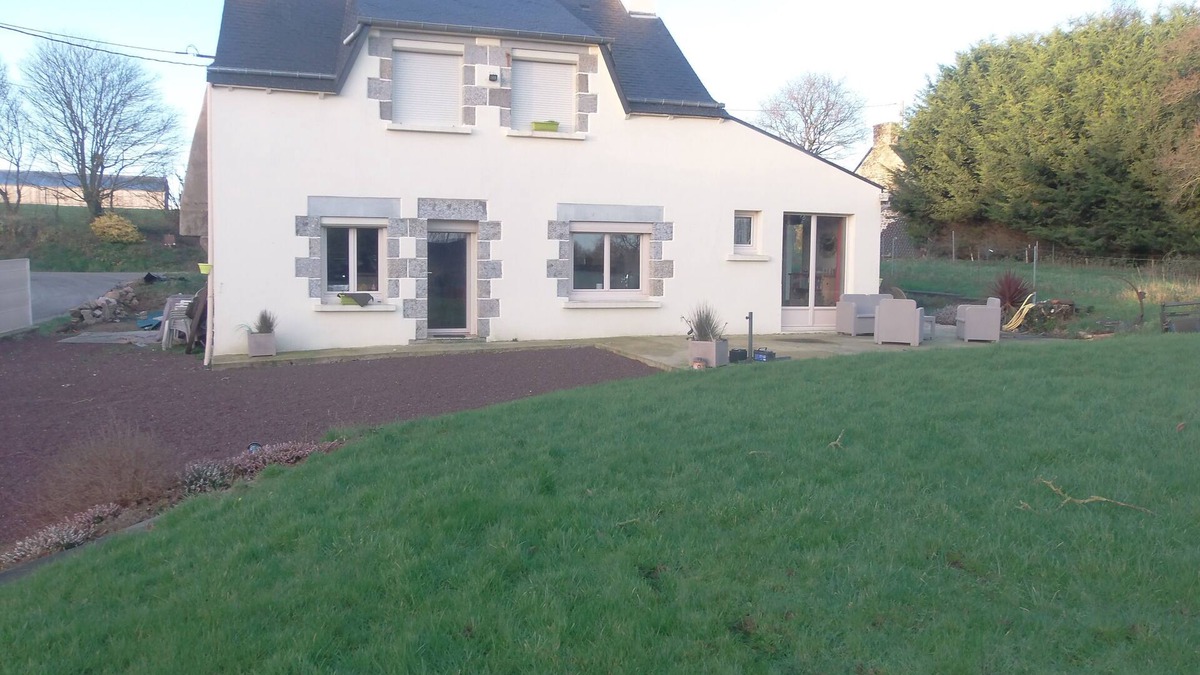 Ploeuc-l'Hermitage House | Comfortable house in a very quiet hamlet
