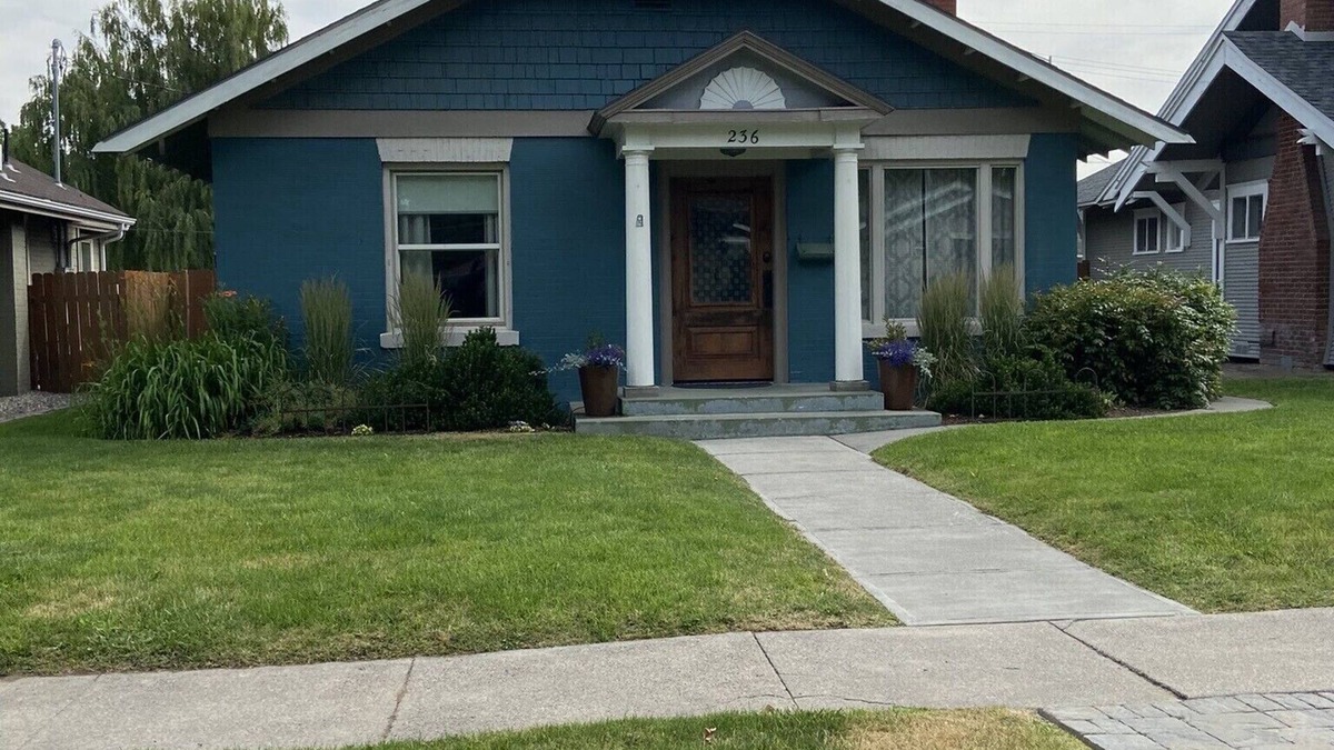 Twin Falls House | Comfortable historical home, centrally located