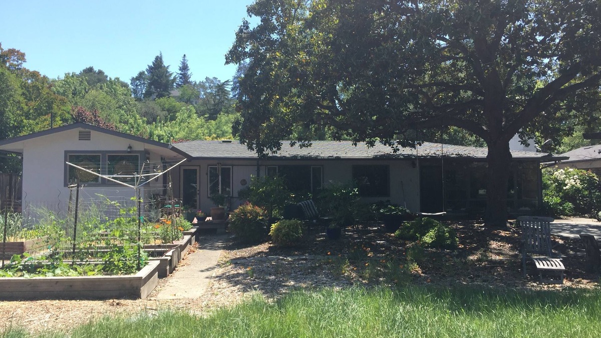 Stanley House | Comfortable home walking distance to central Lafayette, CA.