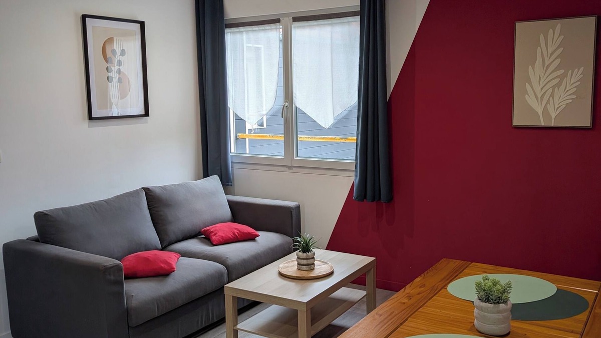 Gouville-sur-Mer House | Comfortable individual lodgings in a natural setting.