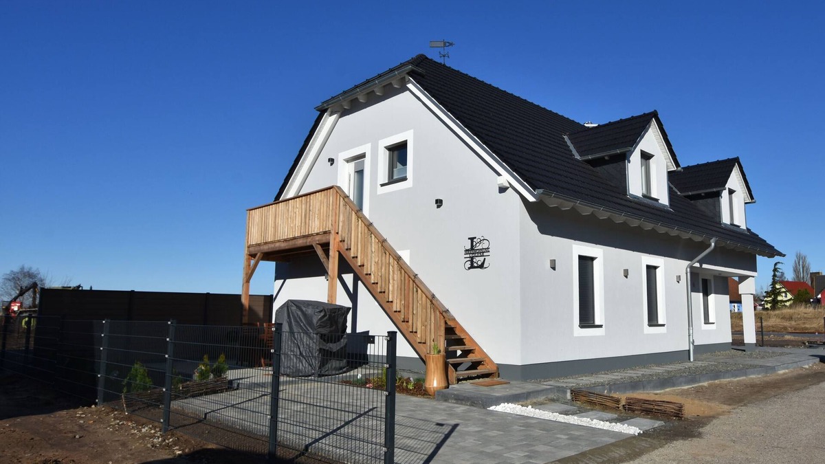 Dreschvitz Apartment | Comfortable Louise vacation apartment in a quiet location