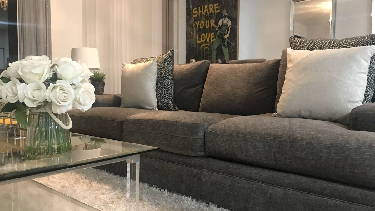 Flagler Village Apartment | Comfortable Private king suite at Las Olas