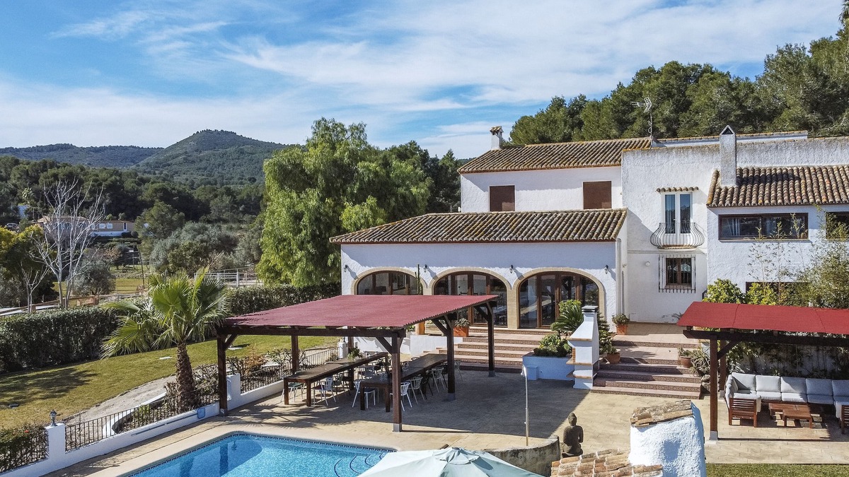 Tarraula Villa | Comfortable villa in Javea, on the Costa Blanca, Spain with private pool for 8 persons