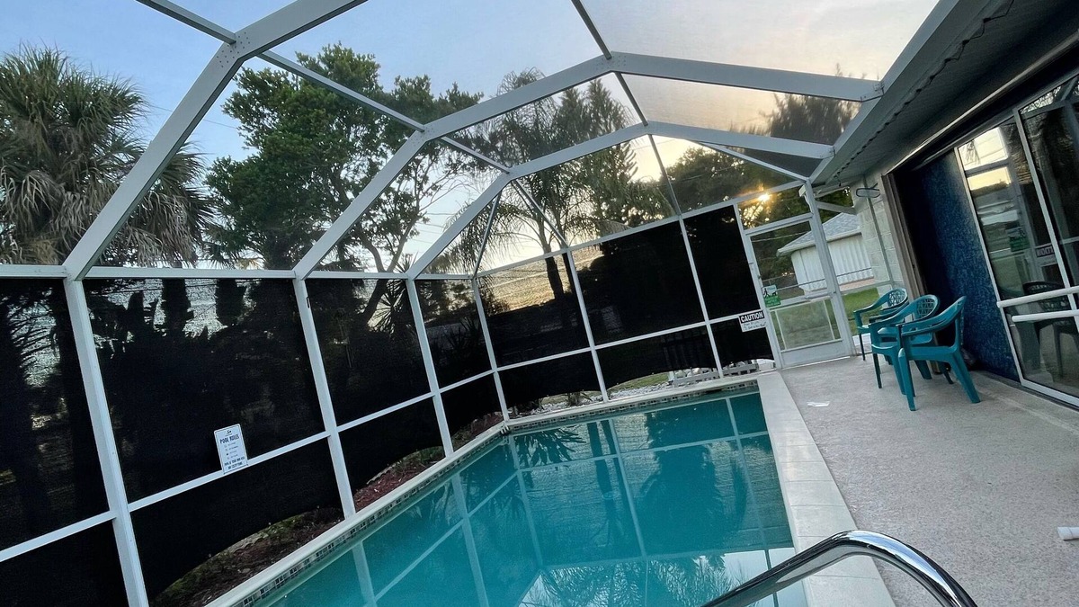 Venice Gardens House | Comfy, clean, private home IN Venice, Florida; Heated Pool, Minutes to the Beach
