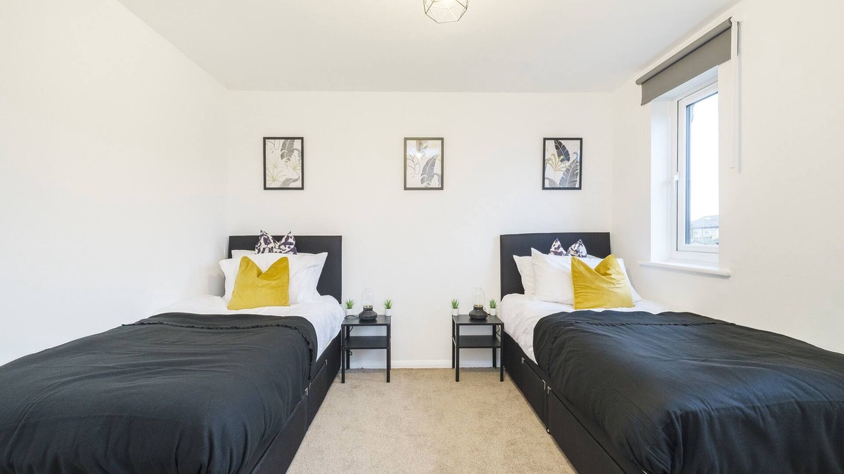 West Thurrock Apartment | Comfy Contractor Guest Apartment