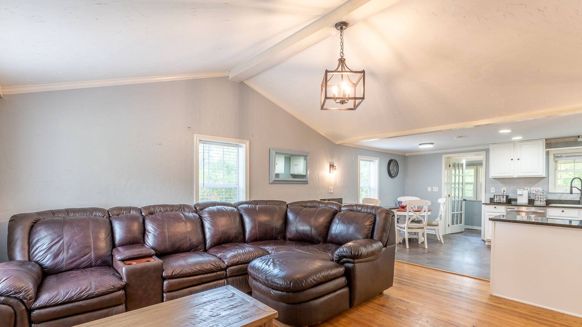 Rock Hill House | Comfy County Home