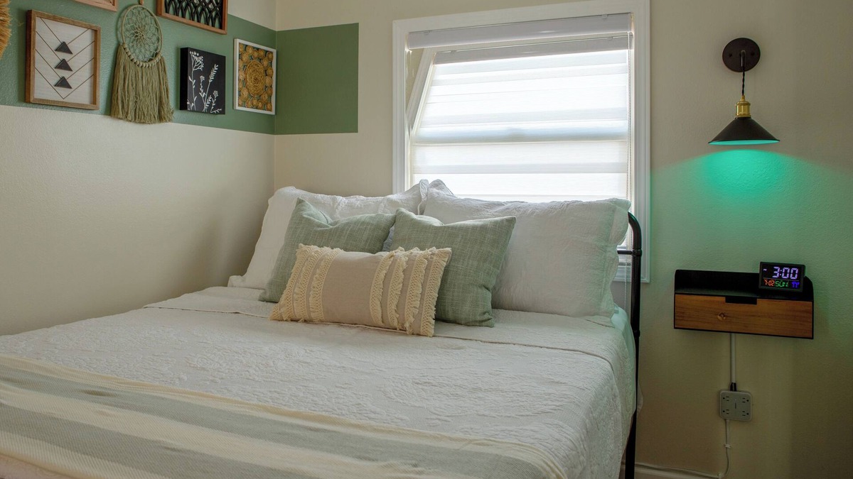 St. Petersburg - Clearwater Apartment | Comfy Guest House in St Pete