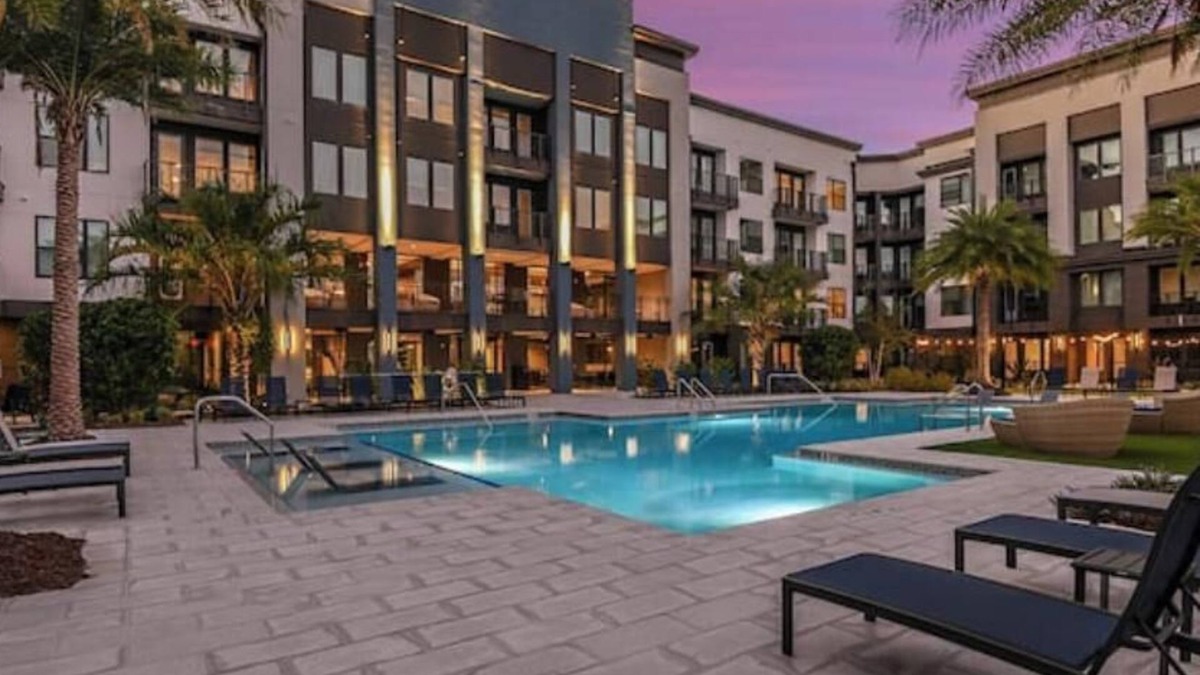 Deerwood Apartment | Comfy Modern King Bed Pool Near Mayo Town Center