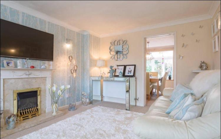 Milton House | Comfy private room in shared house