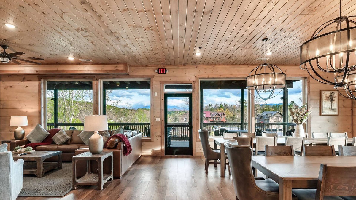 Gatlinburg - Pigeon Forge Cabin | Coming Summer, 2026! 16 Bedroom Luxury Cabin!