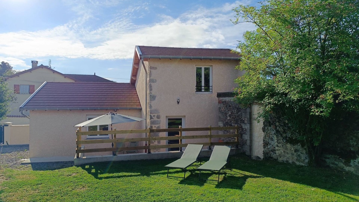 Matour House | Comme à la Maison ! Location Saisonnière