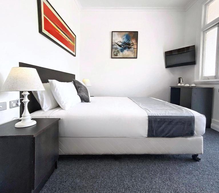 Hay Hotel | Commercial Motel