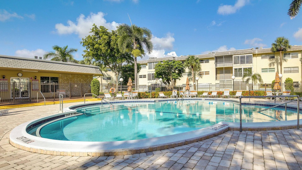 Lauderhill Apartment | Community Pool: Lauderhill Vacation Rental
