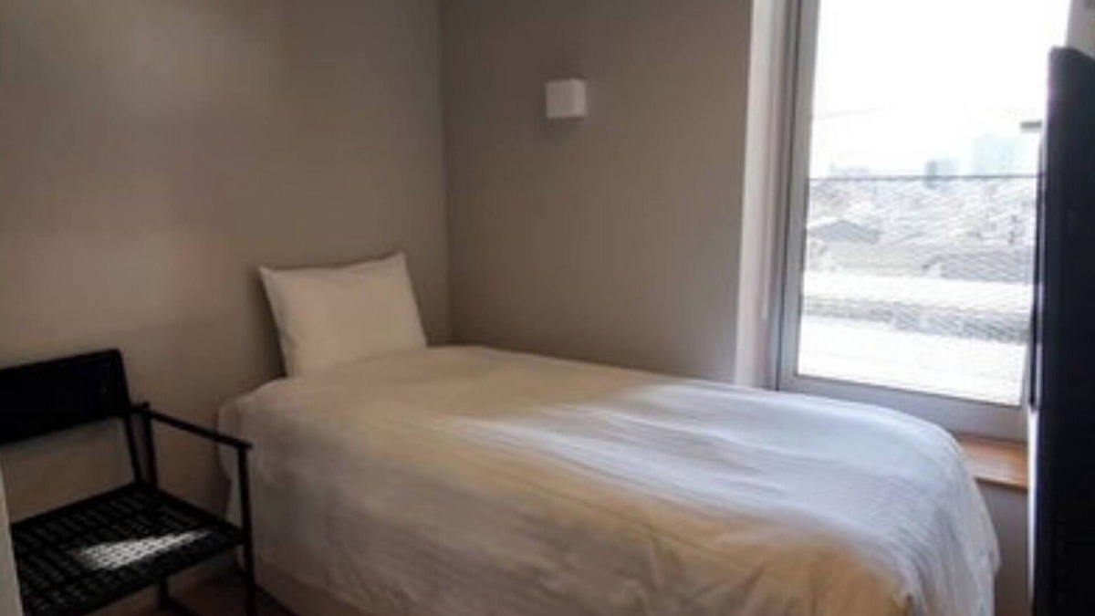Nagaokakyo Hotel | Compact single unit bathroom Room only Plan with/Nagaokakyo Kyōto