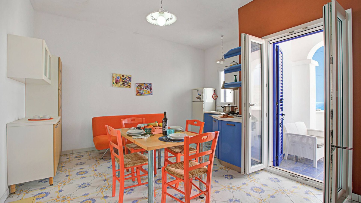 Torre Vado Apartment | Complesso Azzurro 2 Near The Beach, Salve, Italy