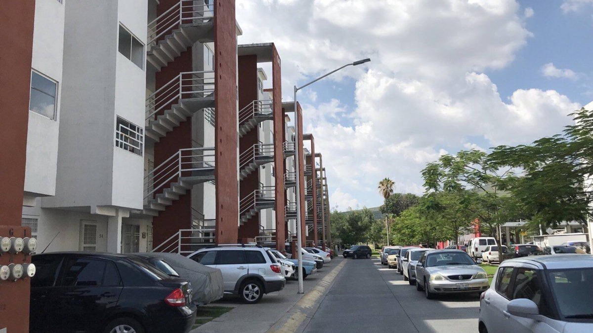 Toluquilla Apartment | COMPLETE APARTMENT SOUTH OF THE CITY