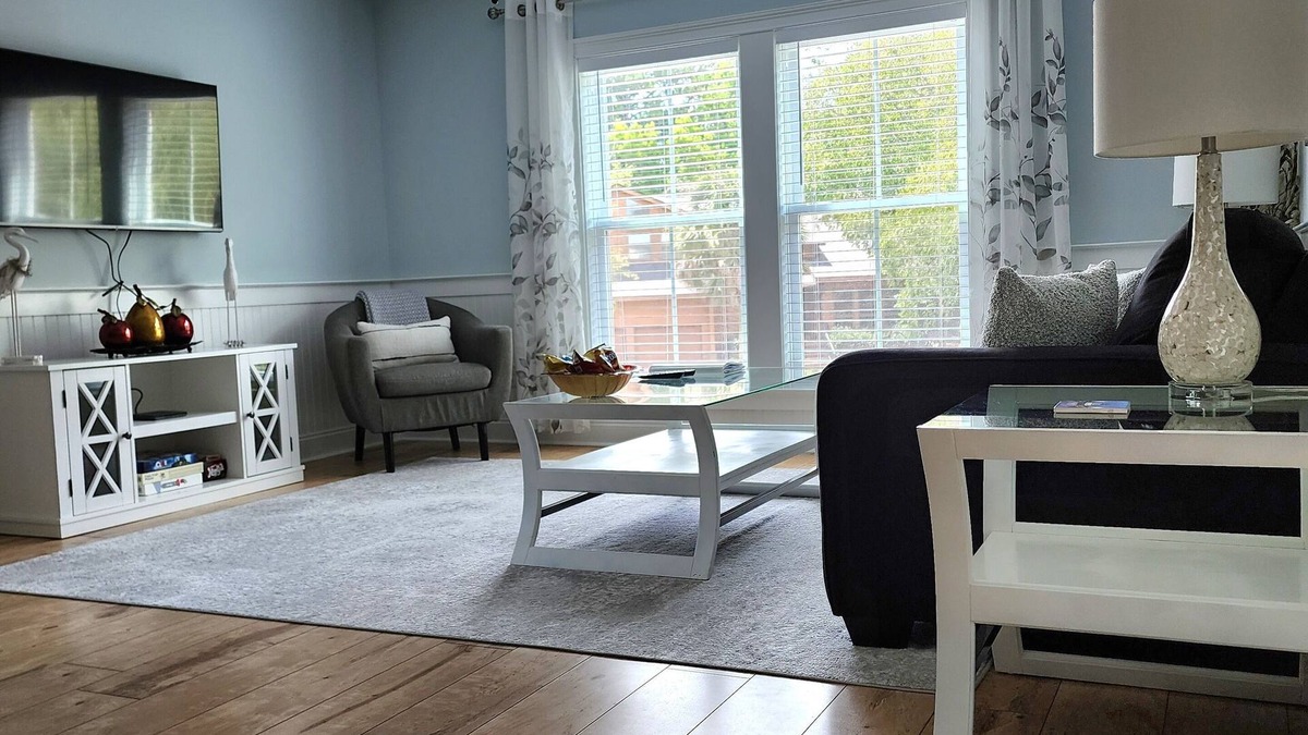 Mount Pleasant Apartment | Completely furnished/private 1-bedroom guest house near beaches and downtown!