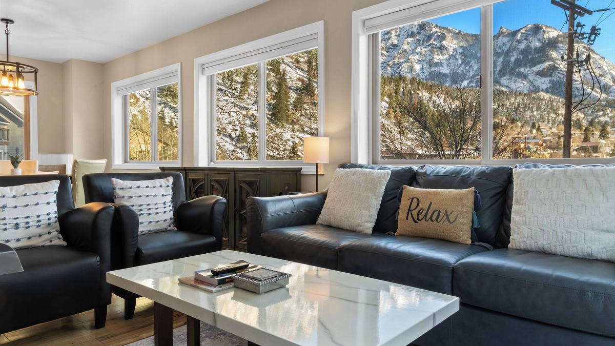 Ouray House | Completely Remodeled Townhome | On Uncompahgre River! | Walk to Town
