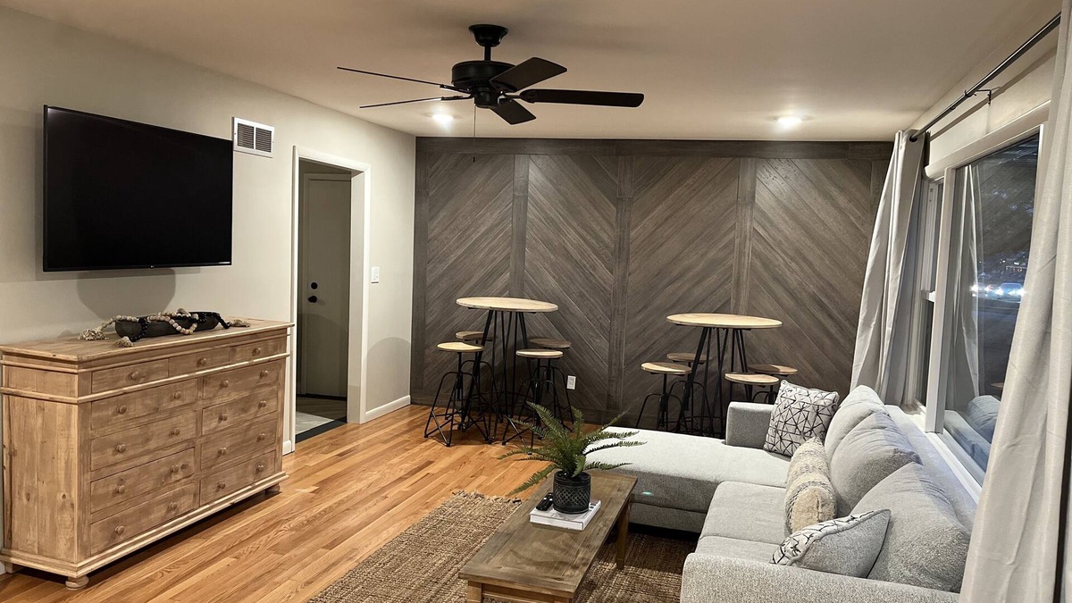 Columbia House | Completely Renovated 3 Bedroom 2.5 Bath House Centrally Located