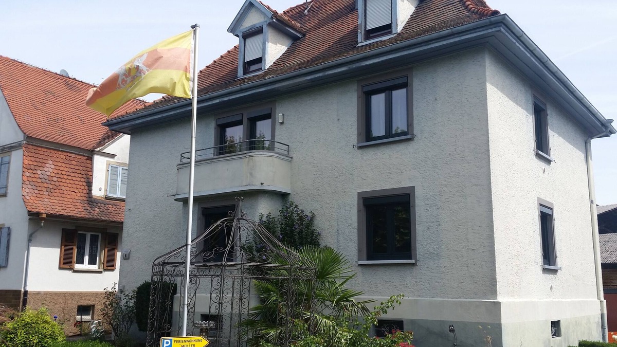 Kenzingen Apartment | Completely renovated apartment near the Europa-Park