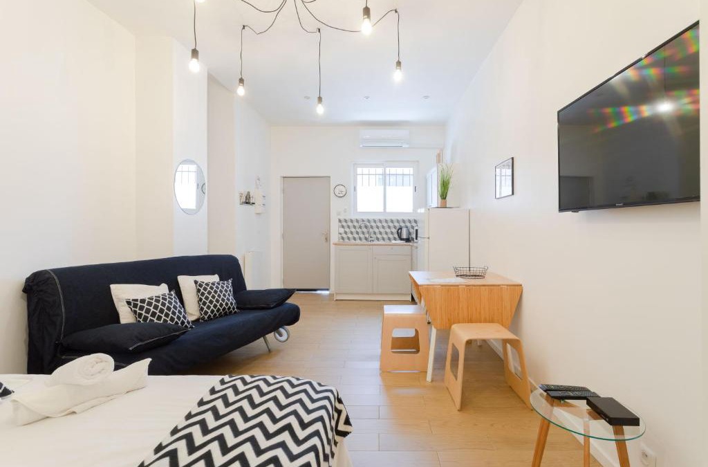 4th Arrondissement House | Complexe Blancarde - 6 studios - 20 pers - Clim Parking