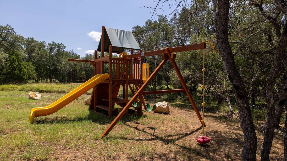 Sabinal House | Concan Cowboy Private Pool, Free Golf @ Frio River Vacation Rentals