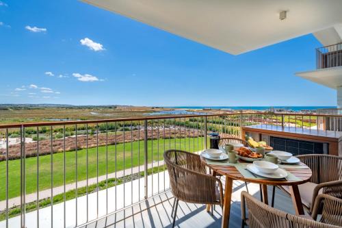 Armacao de Pera Apartment | Cond Bayline - T2 - SPA - GYM - BEACH - Carapau - BY BEDZY