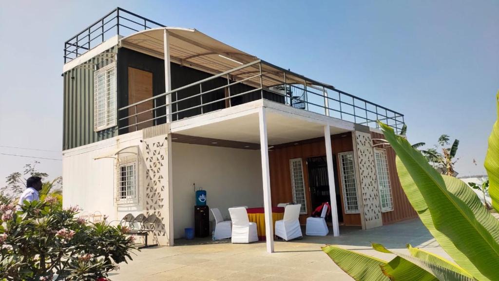 Parasia House | Condo 3bhk