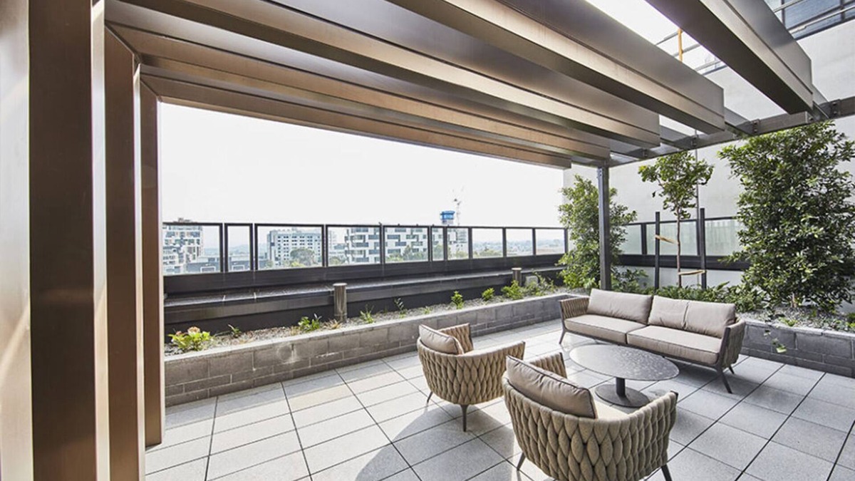 Box Hill Apartment | Condo Exceptional 3BR