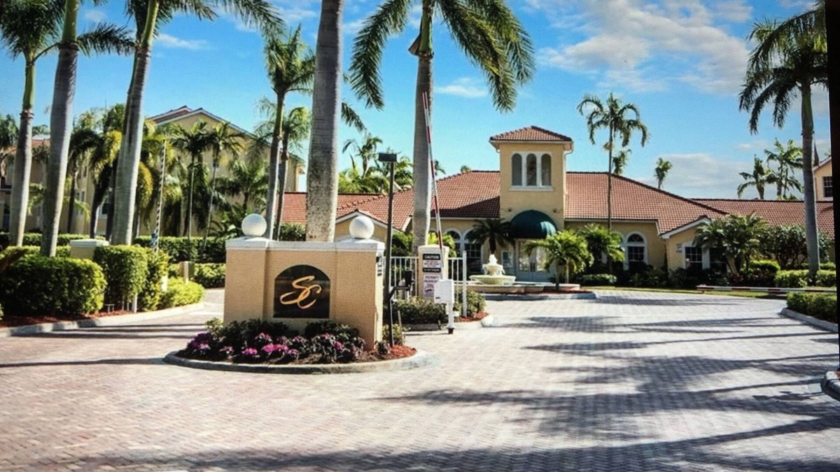 North Naples Condo | Condo in North Naples