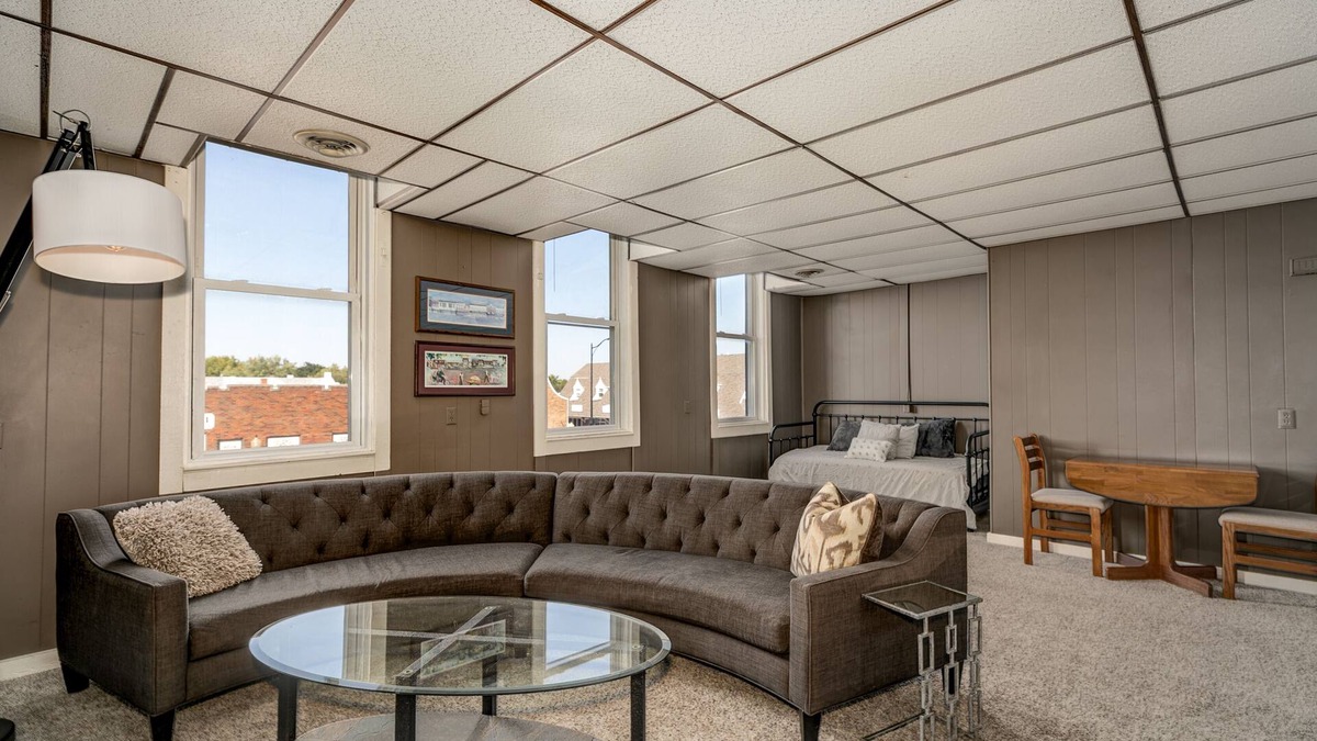 Pella Apartment | Condo in Pella- Steps to Shops, Bakeries, and Iconic Windmill!