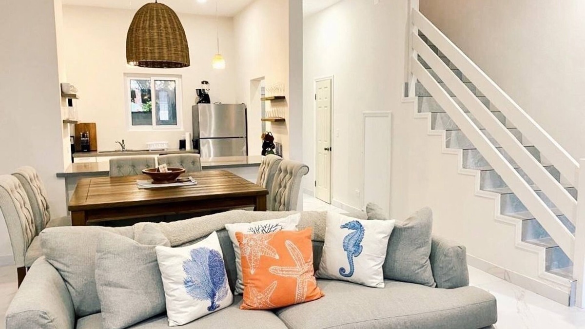 Jimmy Hill Condo | Condo on Jimmyhill Beach