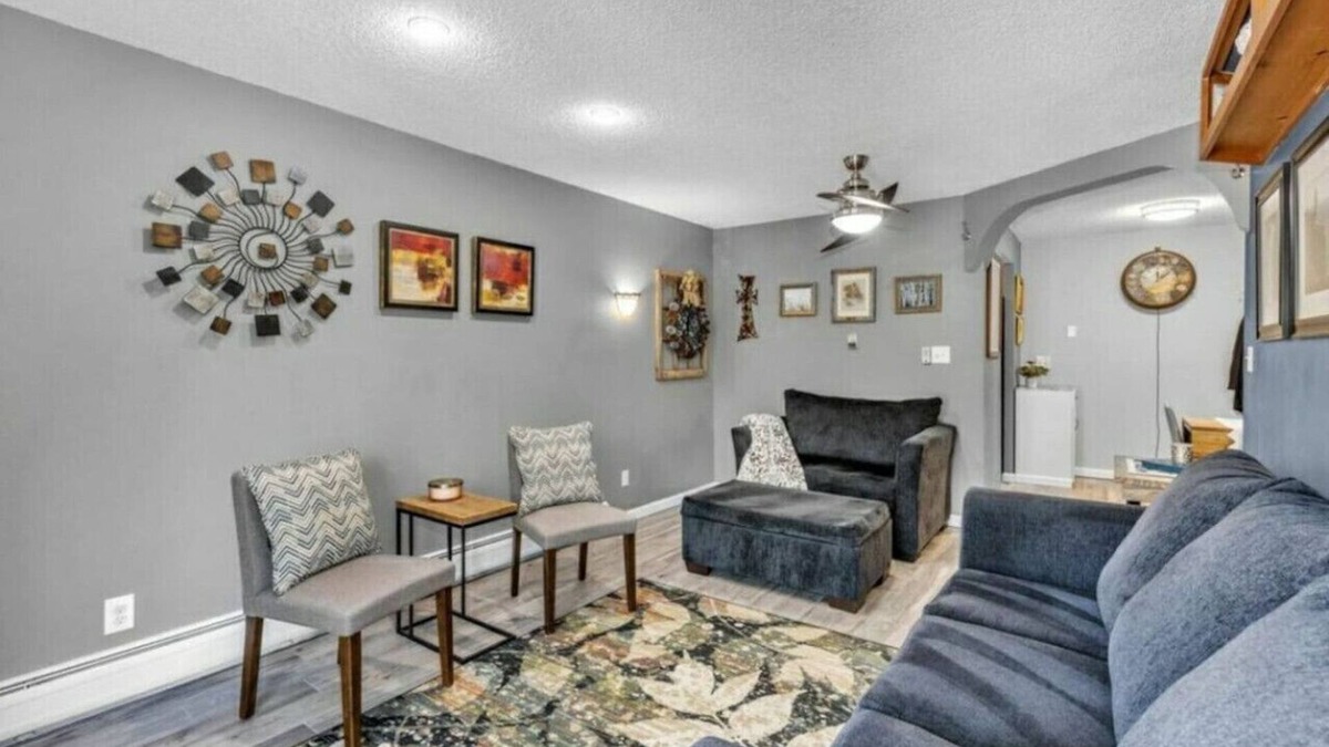 Golden Condo | Condo w/Mountain Views, Balcony & Washer/Dryer!