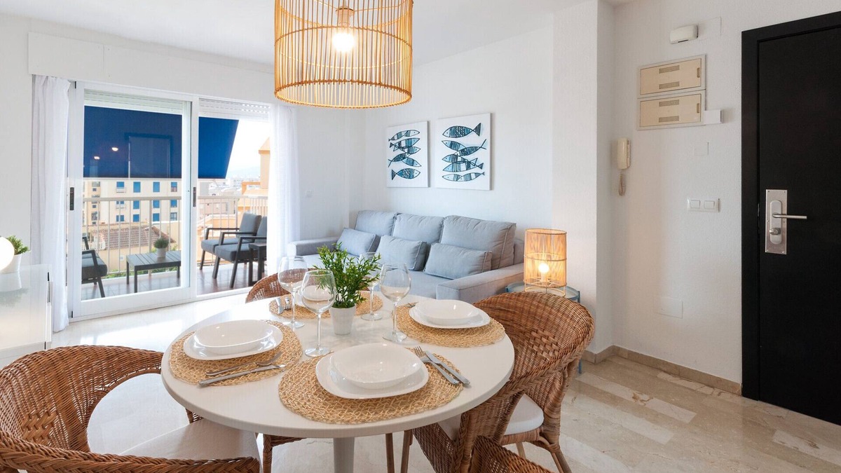 Grao de Gandia Apartment | Condo with charm, a few meters from the beach. A/C and free wifi. Terrace with sea views