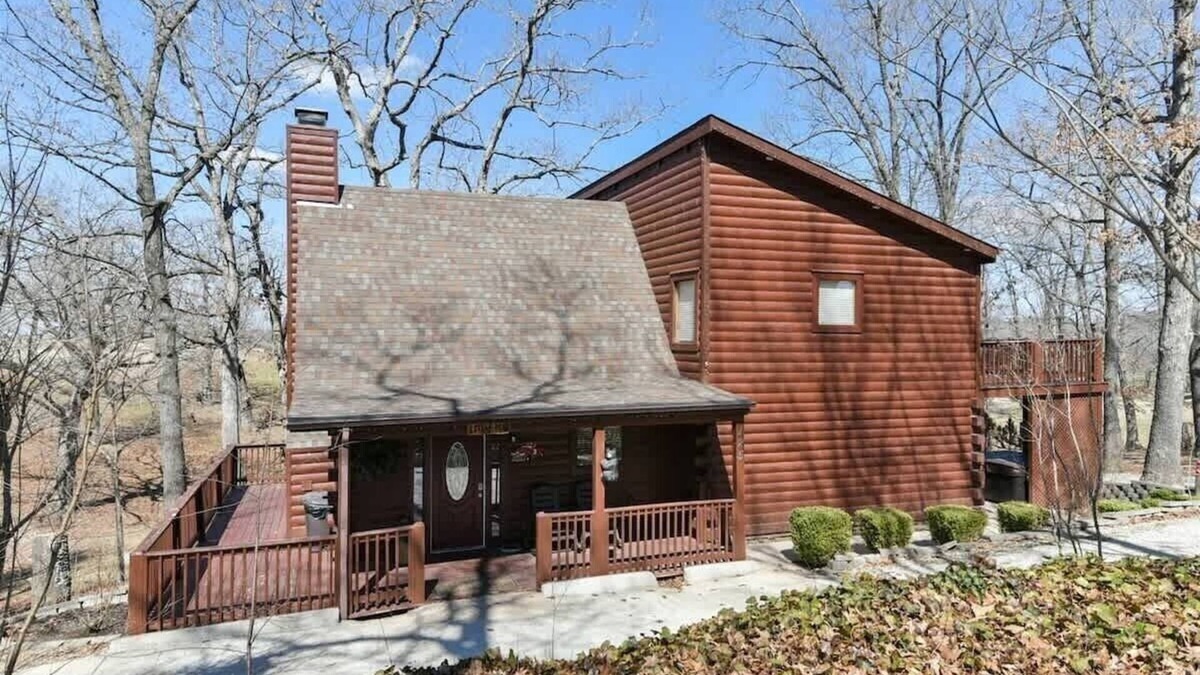 Branson Cedars Apartment | Condo with kitchen, near Table Rock Lake