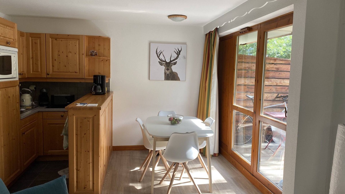 Valloire Apartment | Condominium apartment at the foot of the slopes and 800m from Valloire village