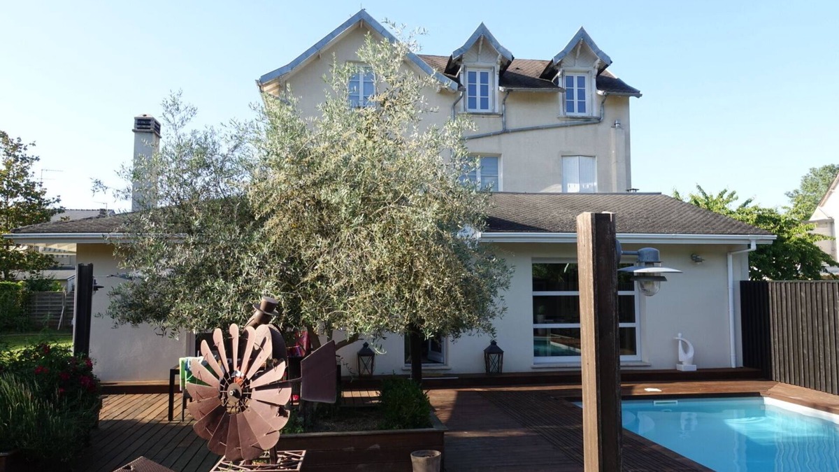 Terrasson-la-Villedieu House | Confortable Maison en Périgord Noir
