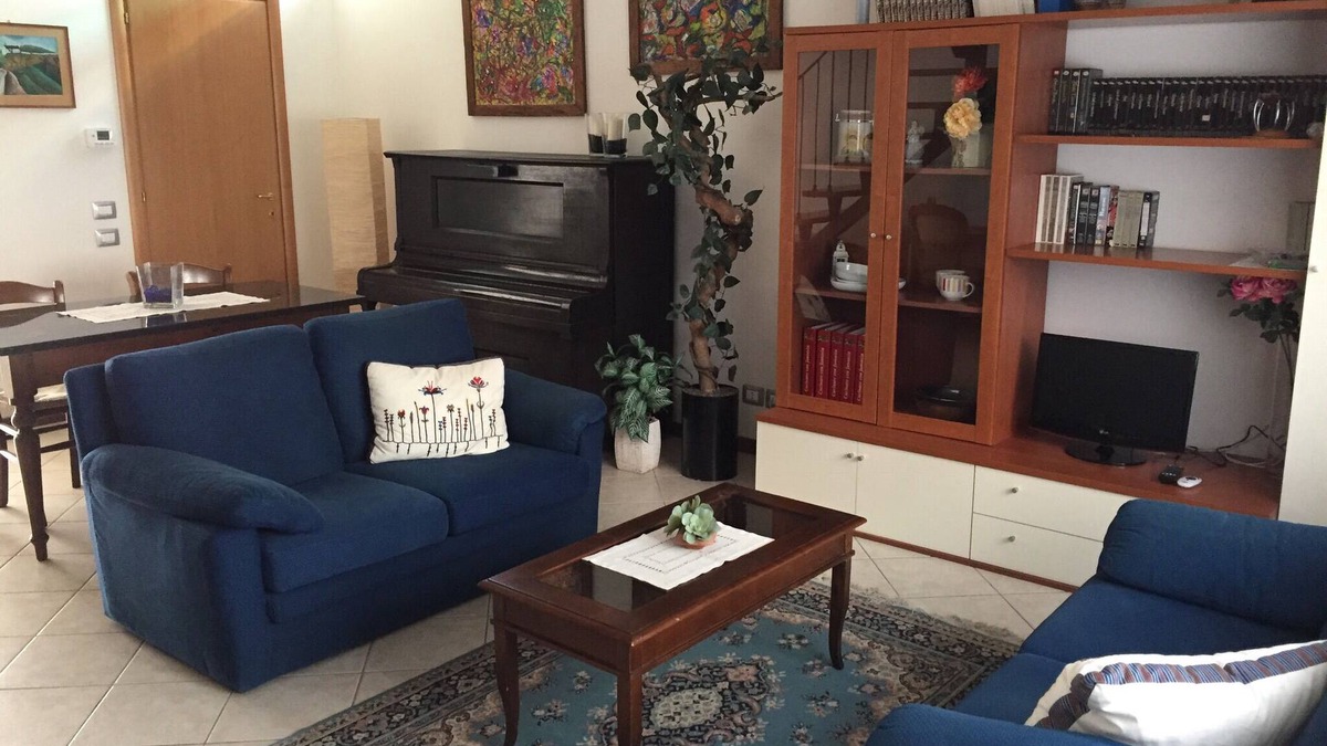Scandicci House | Confortable and quite. Perfect for who want to visit Florence. Easy Parking.
