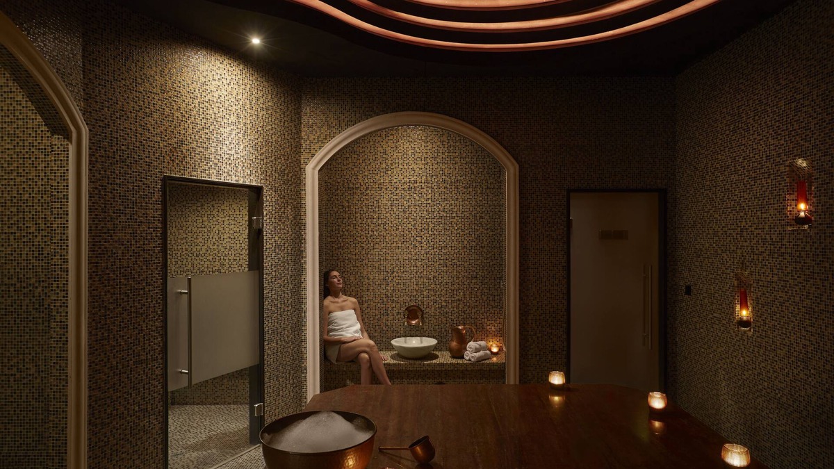 Trade Center Hotel | Conrad Dubai