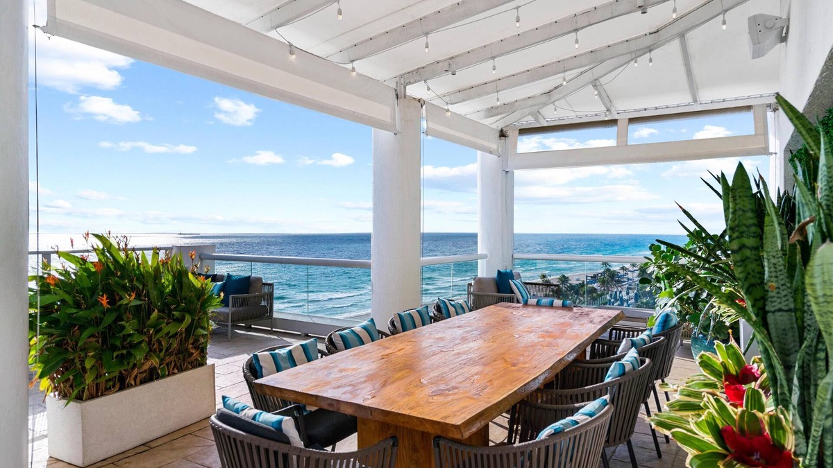Central Beach Resort | Conrad Fort Lauderdale Beach