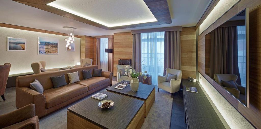 Sankt Moritz-Bad Apartment | CONTACT us at WHAT APP - 0041-798-079-427 To BOOK! - Kempinski Alpine Lodges - Spa and Fitness Centre