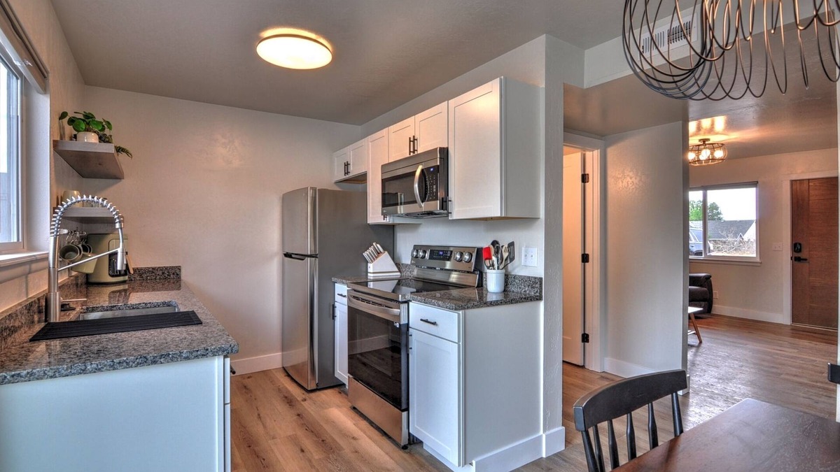 Grand Junction House | Contemporary 2-BR Townhome w/Free Wifi, Pet Friendly