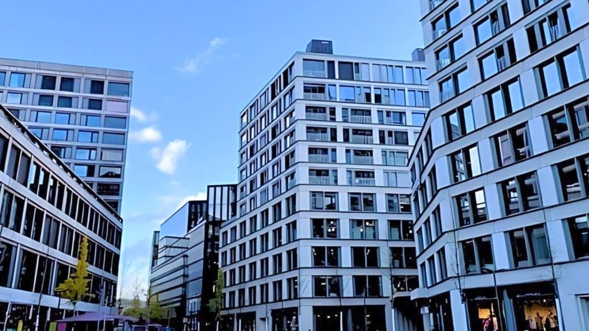 Langstrasse Apartment | CONTEMPORARY 2-BEDROOM APARTMENT IN SOUGHT-AFTER ZURICH'S EUROPAALEE