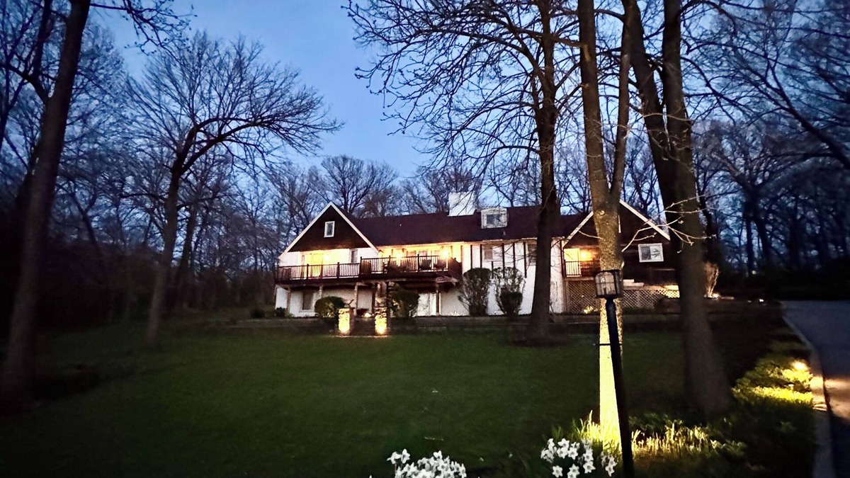 Homer Glen House | Contemporary Classic Mansion on .8 acred Wooded Estate with Private Lake.