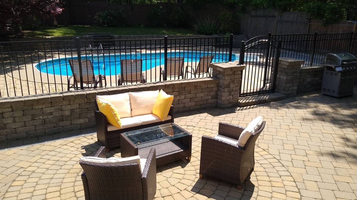 Malta House | Contemporary Home w/Pool mins from Saratoga/Track
