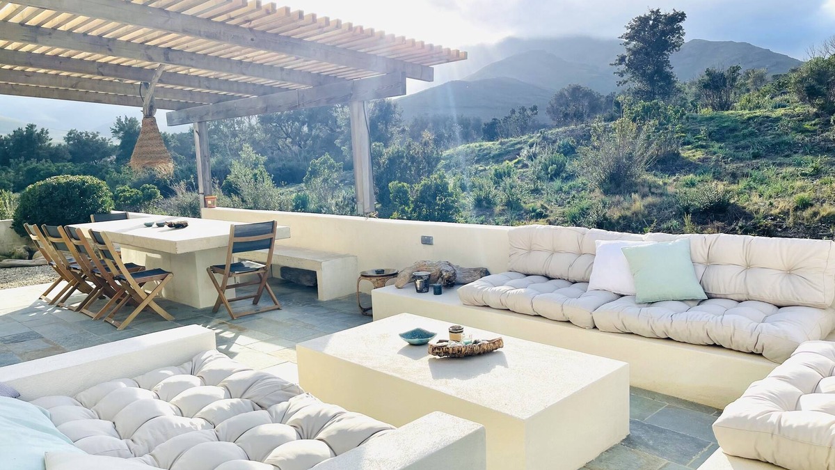 Pietracorbara Villa | Contemporary villa with exceptional view of the maquis between sea and mountains