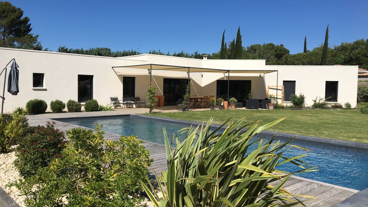 Saint-Cannat Villa | Contemporary villa with swimming pool set in 4000m2 of landscaped grounds