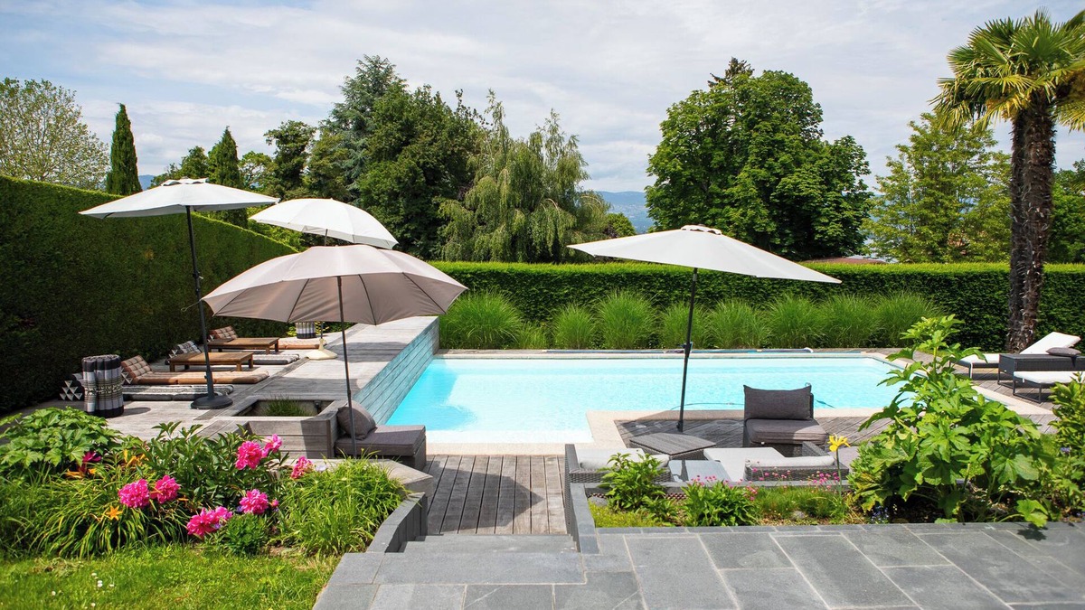 Nernier Villa | Contemporary villa with private pool and private pontoon By Feelluxuryholidays