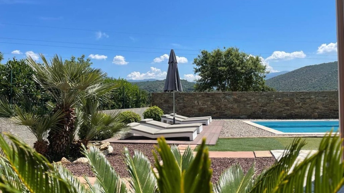 Saint-Florent House | Contemporary villa with swimming pool and private garden