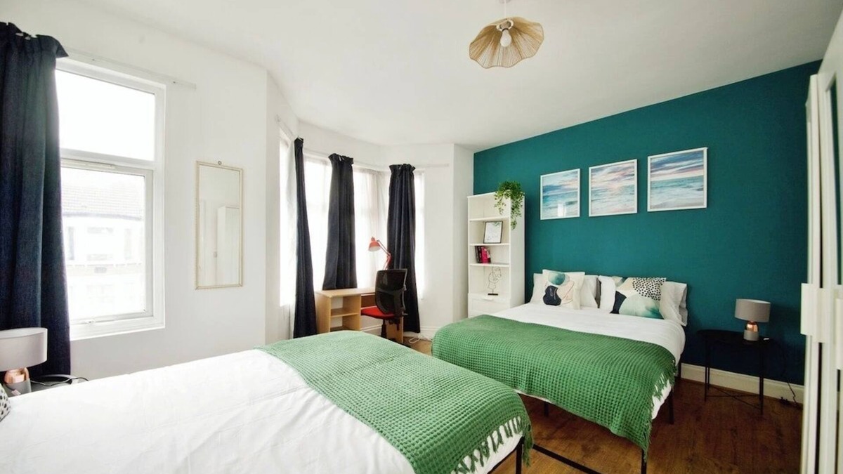 Harringay House | Contractors Family Spacious Stunning Garden House